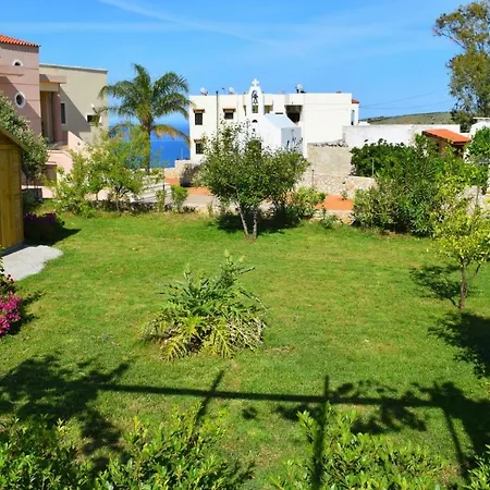 Holiday home Anna's Stone House Megala Chorafia